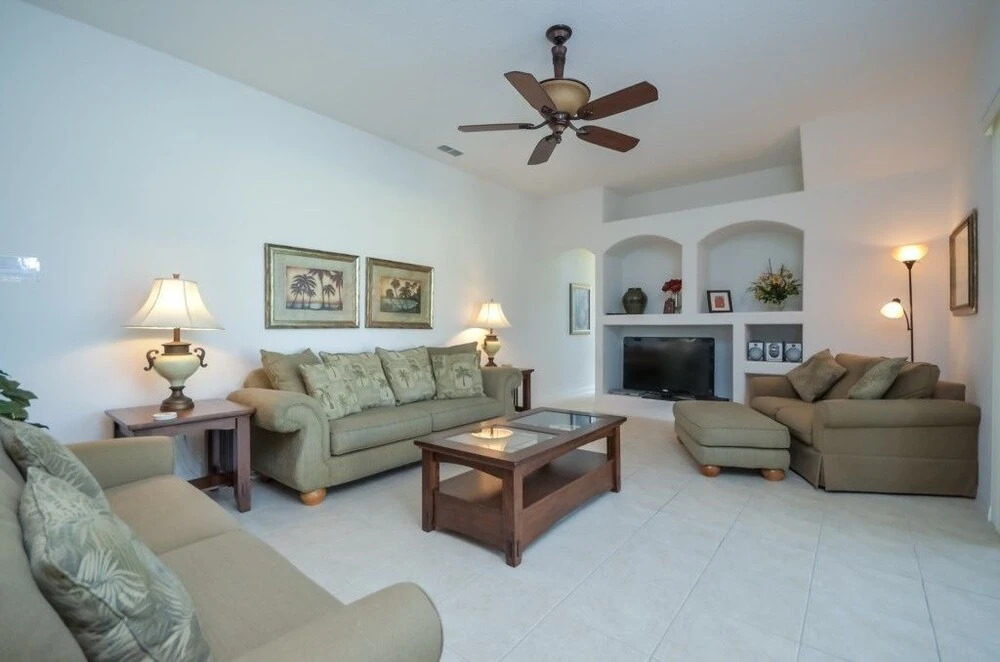 Legacy Park 122 - Five Bedroom Villa
