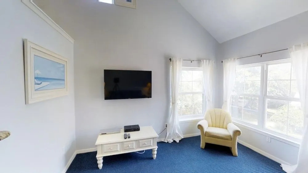 Runaway Beach Club 15204 - Three Bedroom Condo