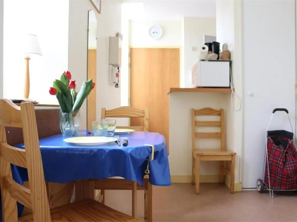 Appartement La Rochelle, 1 pièce, 2 personnes - FR-1-246-95