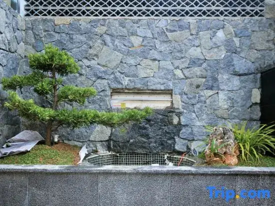 Qieman Yuelai Homestay (Erhai Xiaoputu Branch)