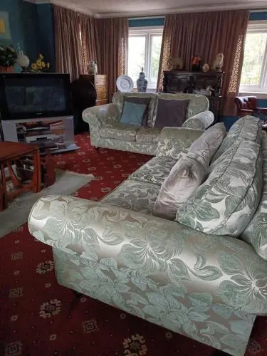 Lowry House Hotel in Walsall
