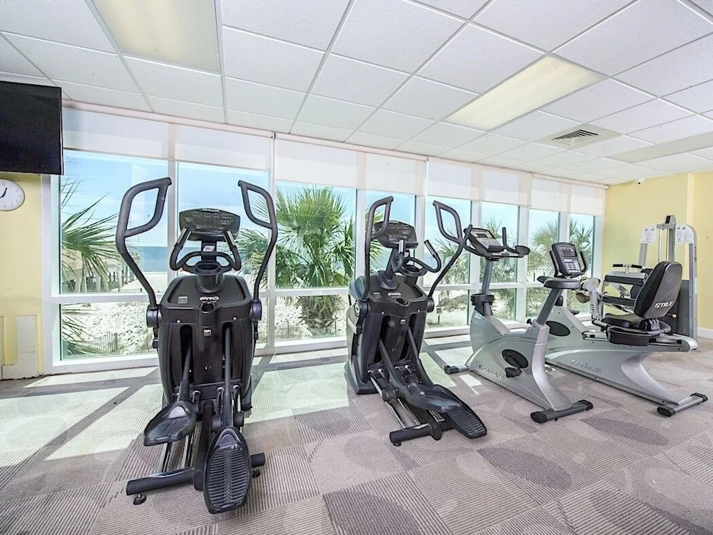 Gulf-front Getaway: Pools, Hot Tub - Steps To Sand 2 Bedroom Condo