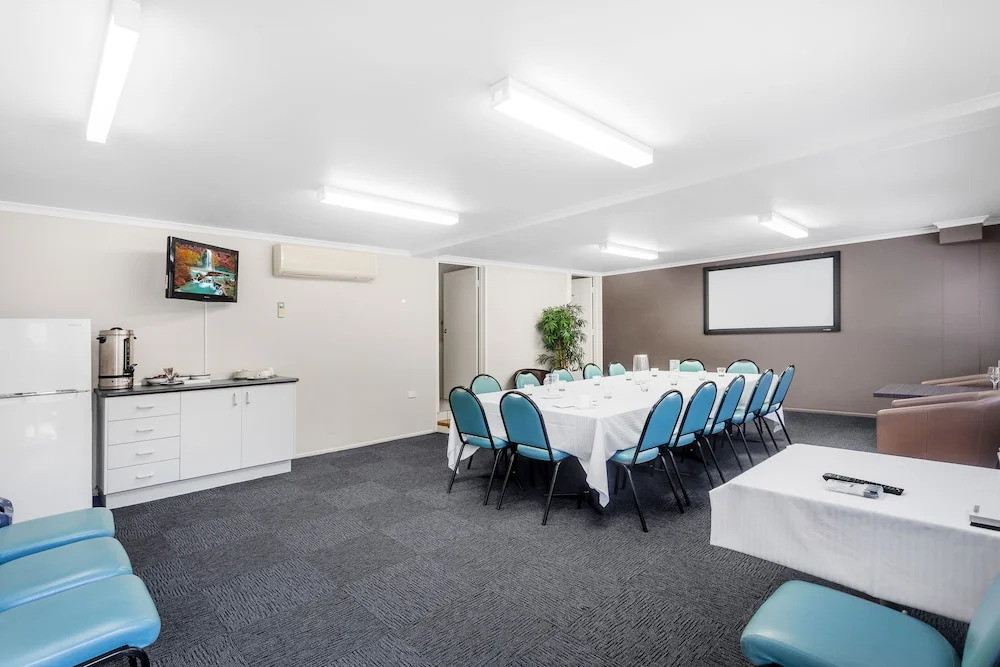 Comfort Inn Airport Admiralty