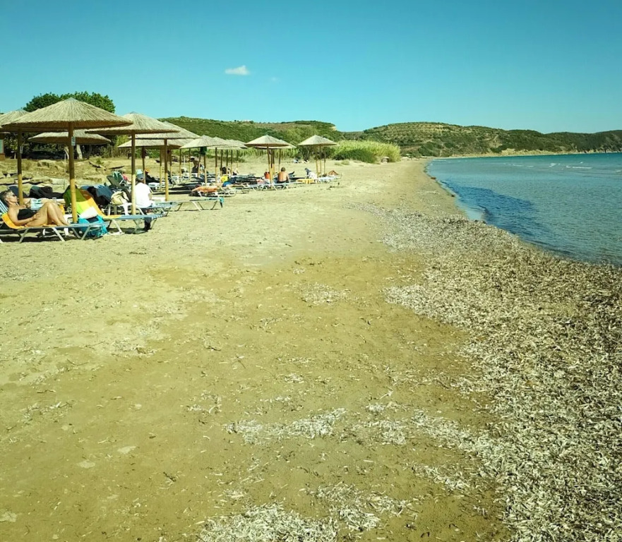 Despite Corona Summer Vacation on Southern Greek Beaches