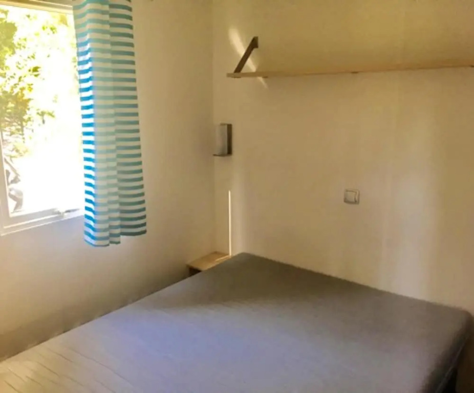 Bungalow With 3 Bedrooms in Saint-jean-de-monts, With Shared Pool and Furnished Garden - 2 km From the Beach