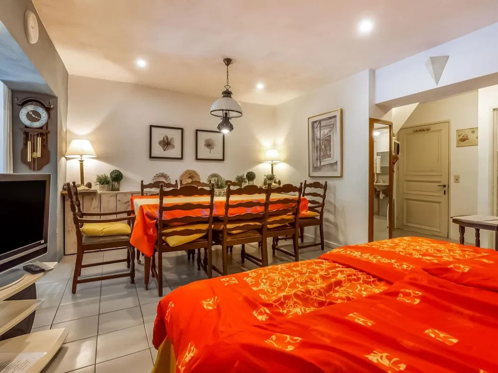 Oud-Rekem Heritage Hideaway