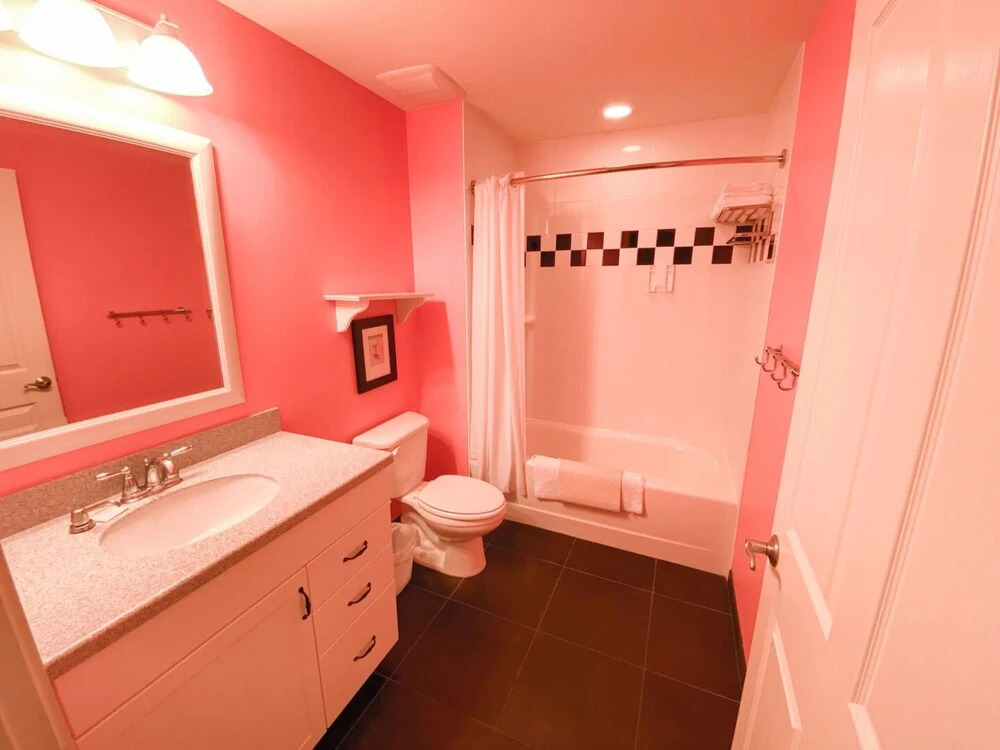Harbour House at the Inn Unit 213 by Coastal Vacation Properties