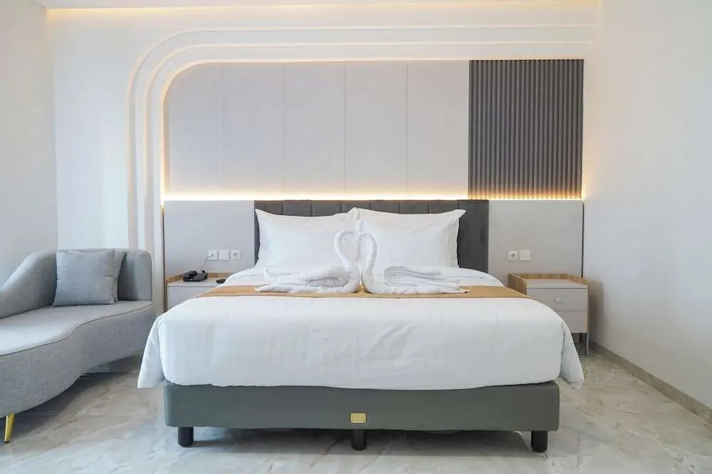 Toyo Hotel Purwokerto, Azana Hotels Collection