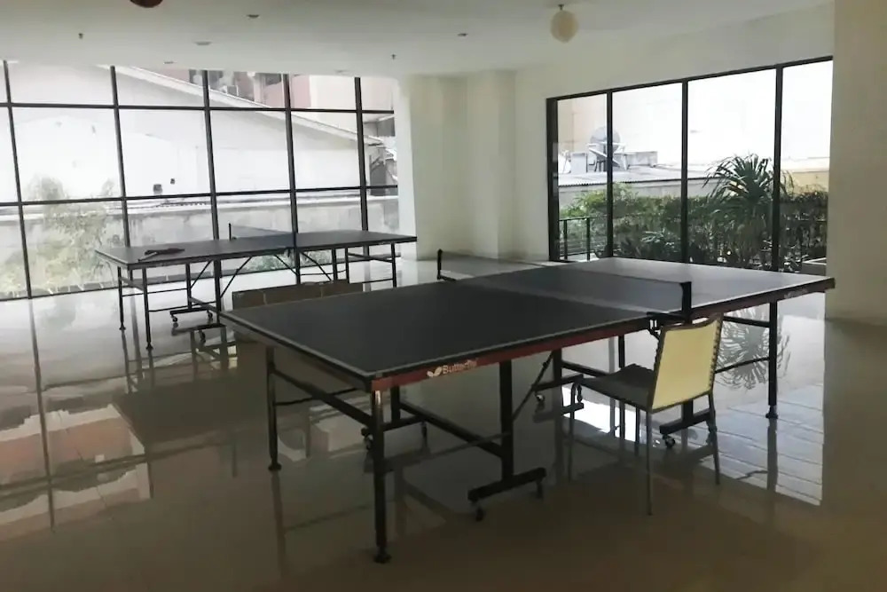 Restful And Cozy Studio Tamansari Semanggi Apartment