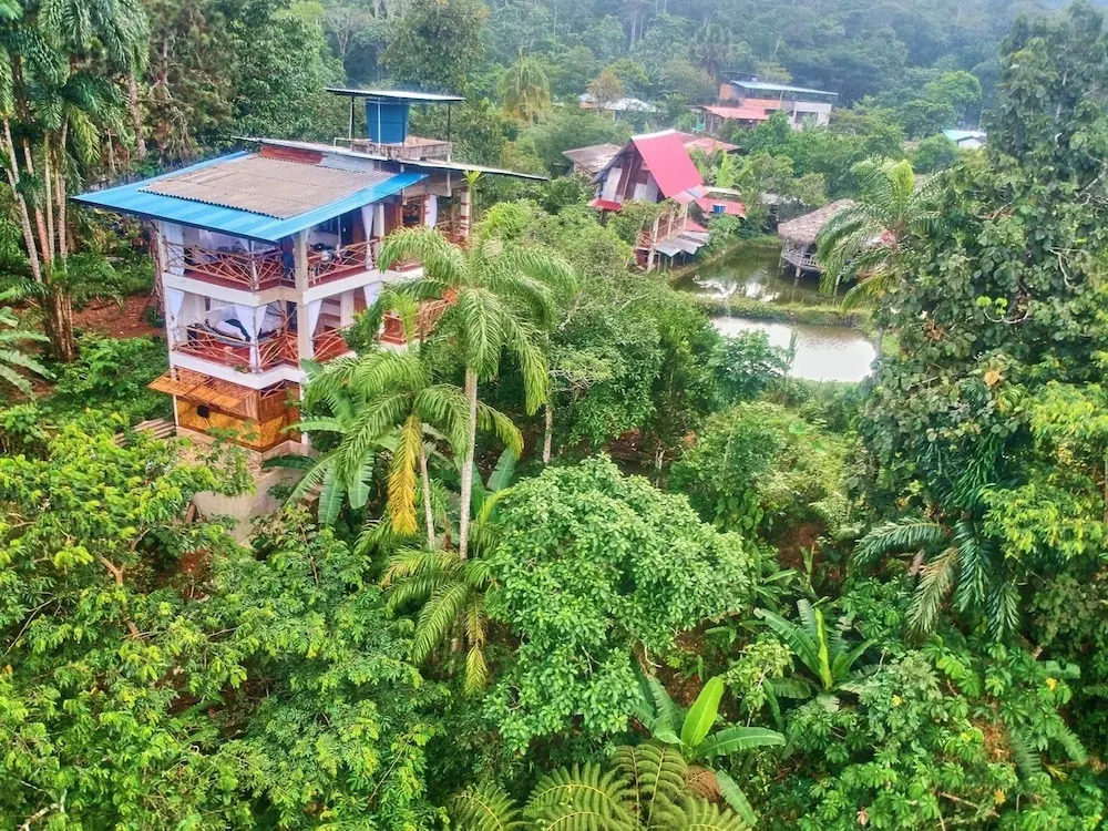 Ariantiy Hostal