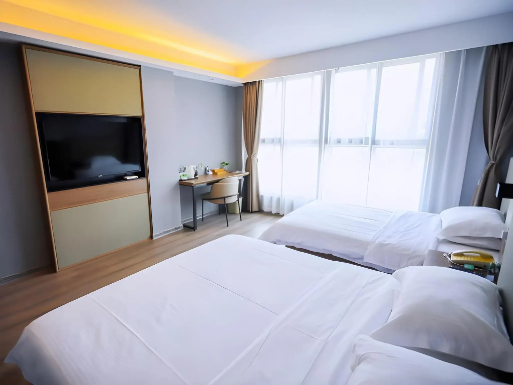 GreenTree Inn Yangzhou Jiangdu Development Zone Daqiao Town Express Hotel
