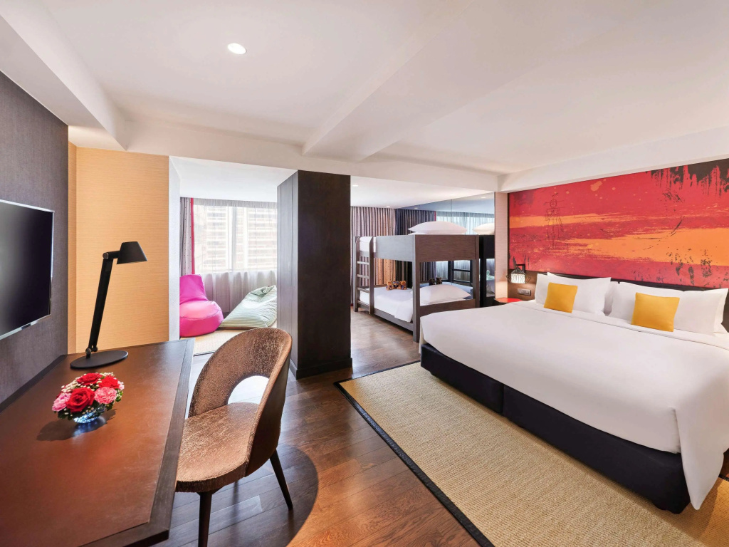 Отель Mercure Bangkok Sukhumvit 11
