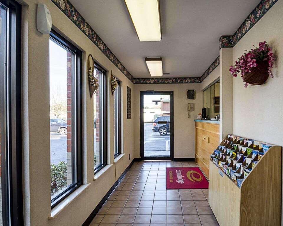 Econo Lodge Richmond North