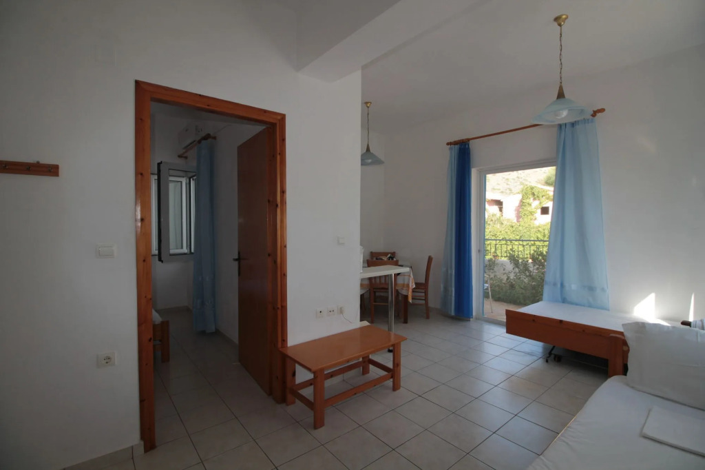 Alexis Apartments