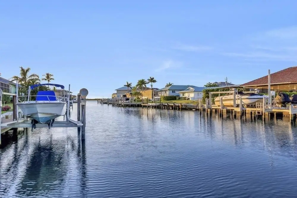 Elm Ct. 830 Marco Island Vacation Rental 4 Bedrooms 2.5 Bathrooms Home