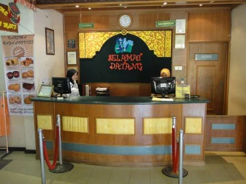 Batu Burok Beach Resort