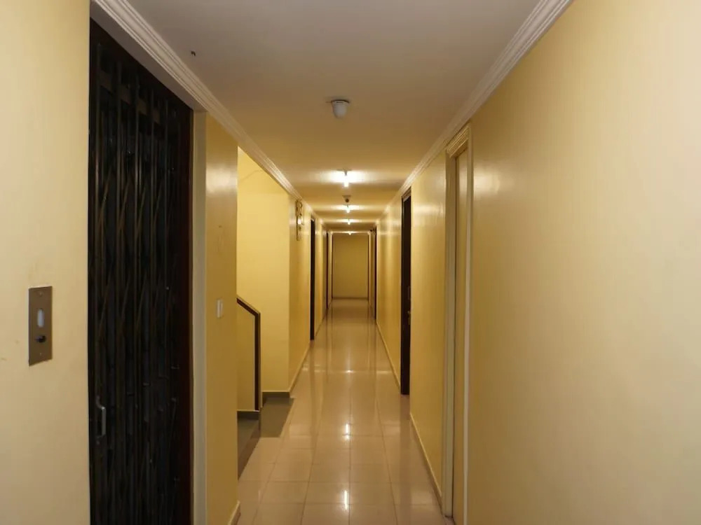 OYO 22312 Hotel Nandanvan