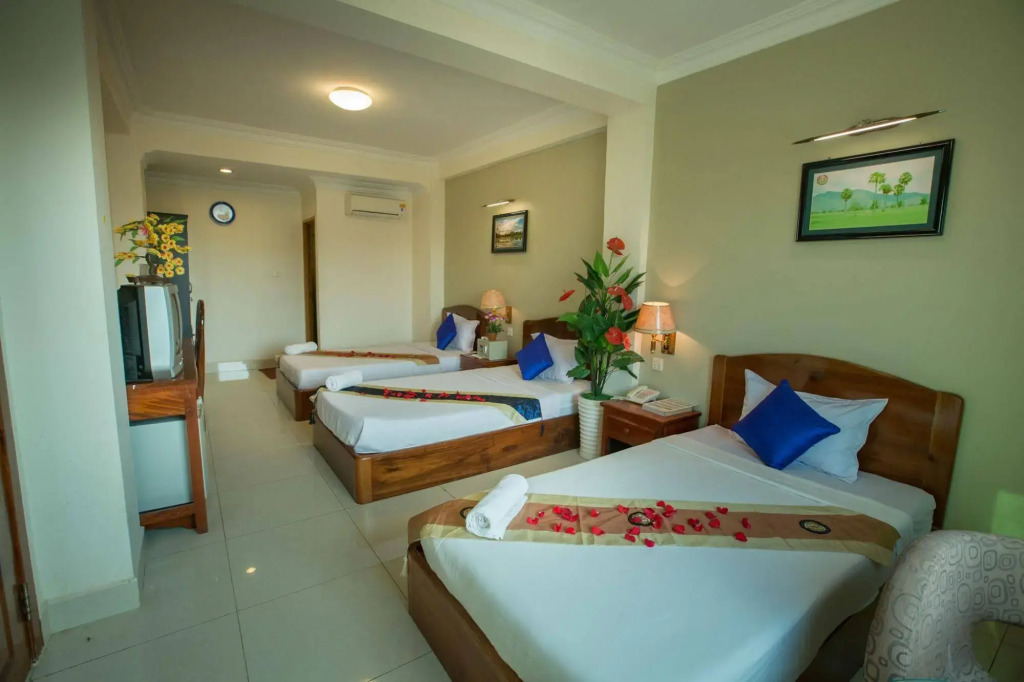 Hang Neak Hotel