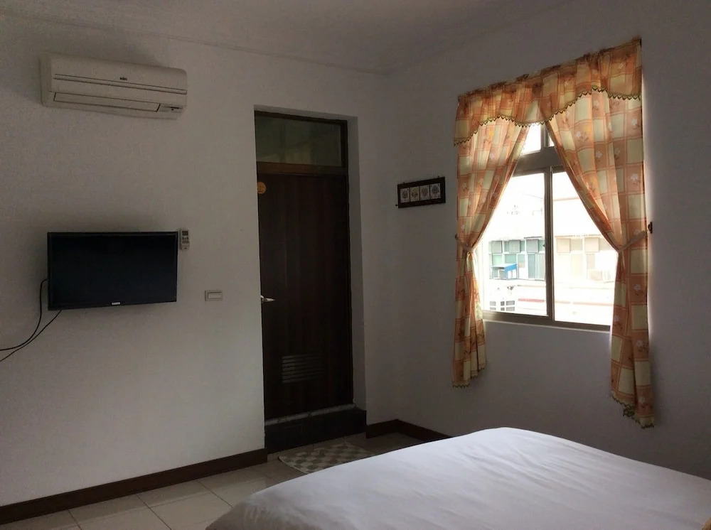 Yuan Zhong Yuan B&B