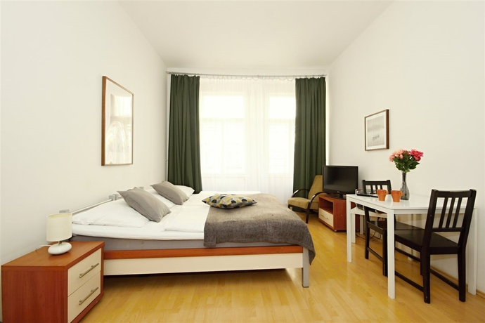 Theatre Residence