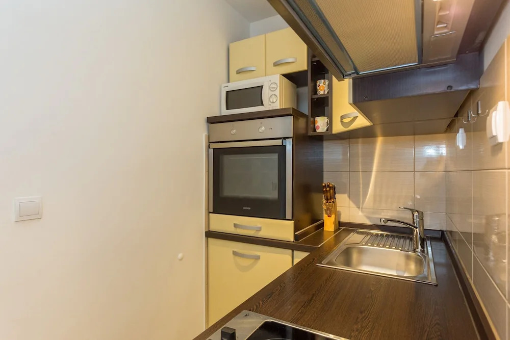 Sea View Apartments - Perovic