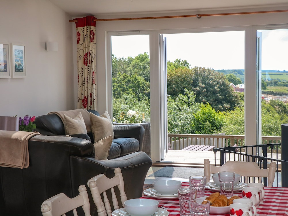 Poppy Cottage