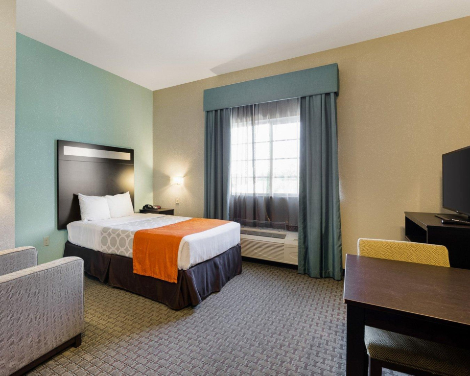 Quality Inn & Suites Seabrook- NASA- Kemah
