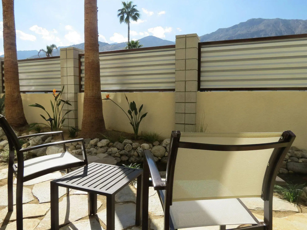 Random Haus Palm Springs