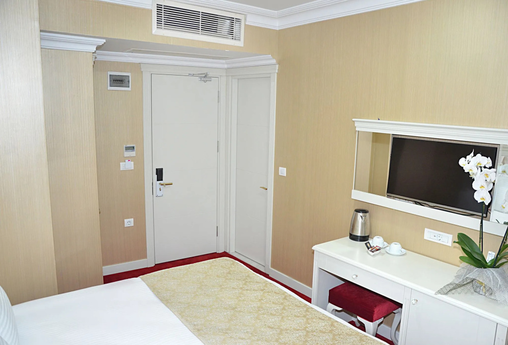 Ens Hotel
