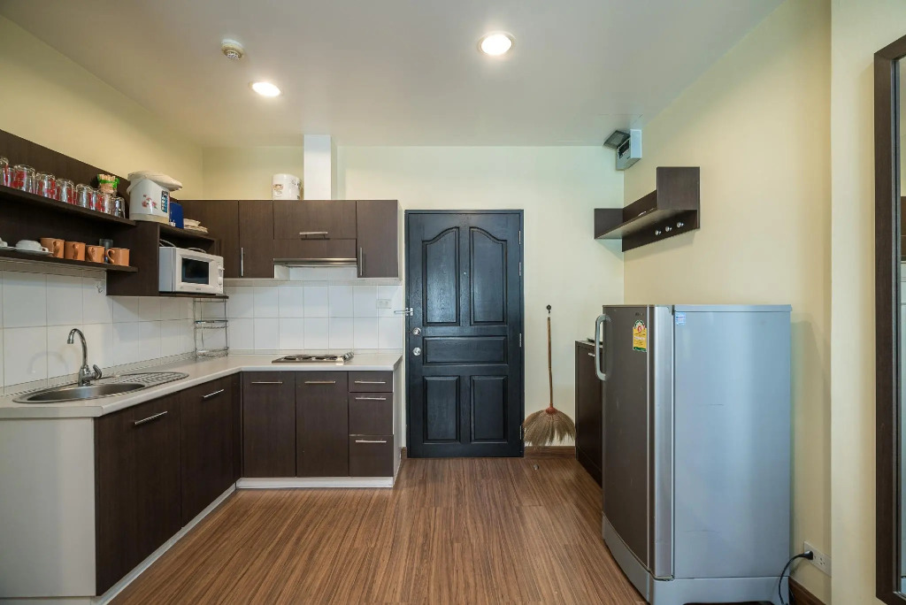 PV60-1BR in the best Patong location, pool & gym!