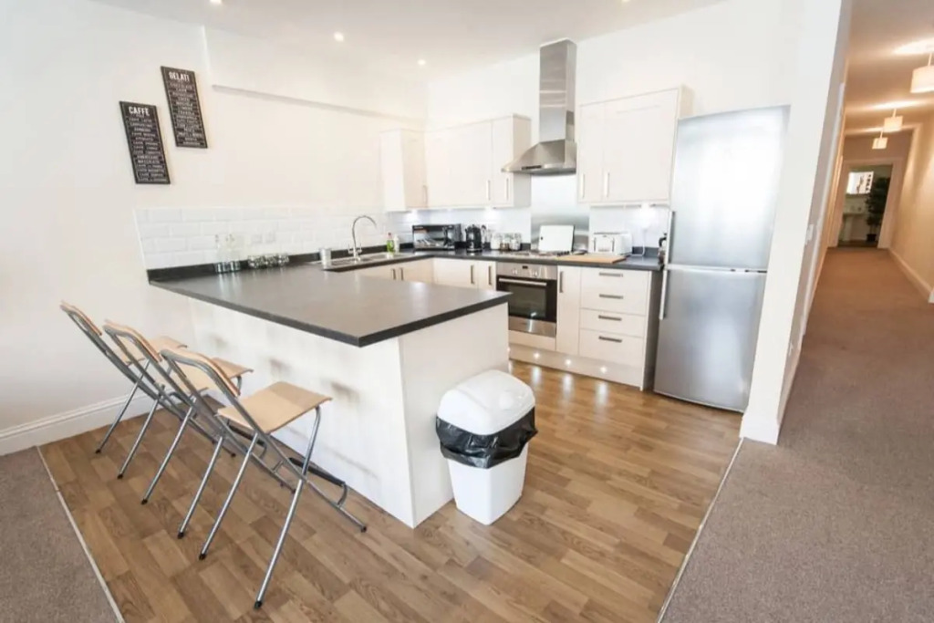 The Broadmead Forest - Spacious City Centre 3BDR Apartment