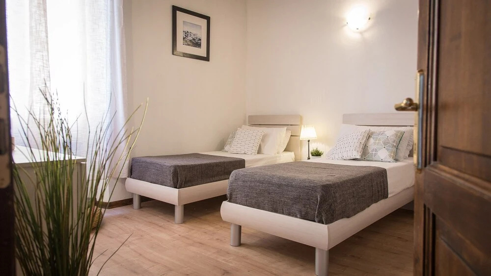 Rental In Rome Rosselli Palace Deluxe 3 Apartment