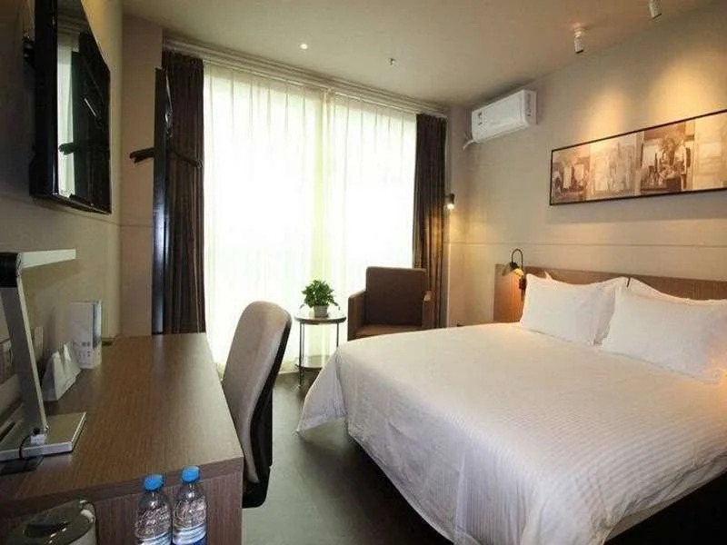 Jinjiang Inn Select Yantai Development Zone Wuzhishan Road