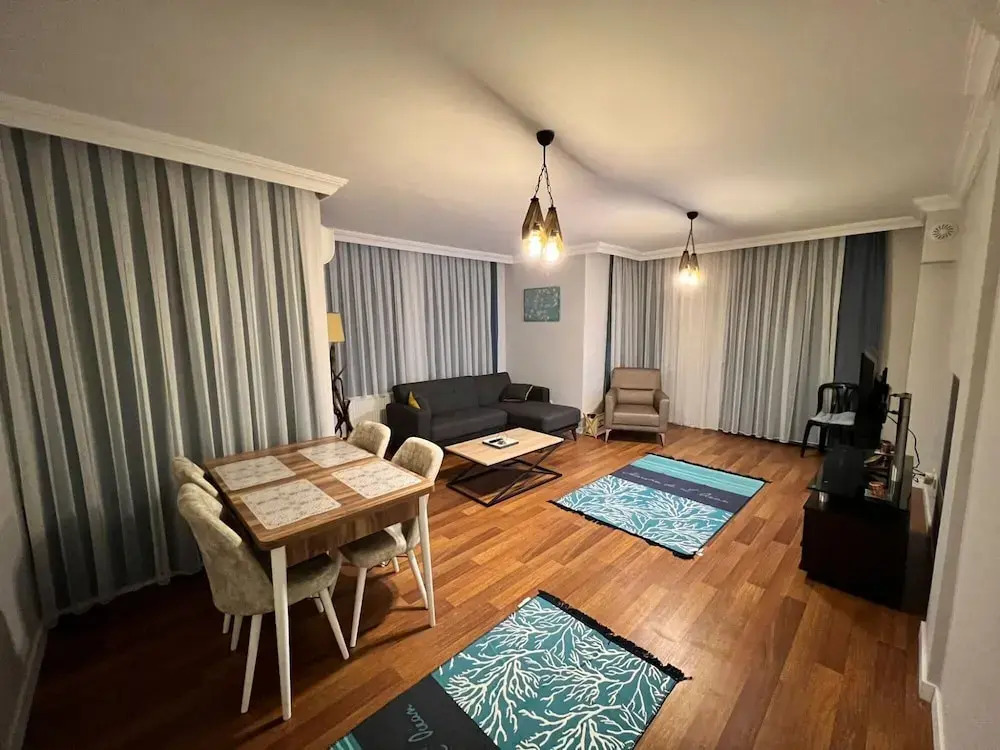 Apartment With Balcony in Seferihisar