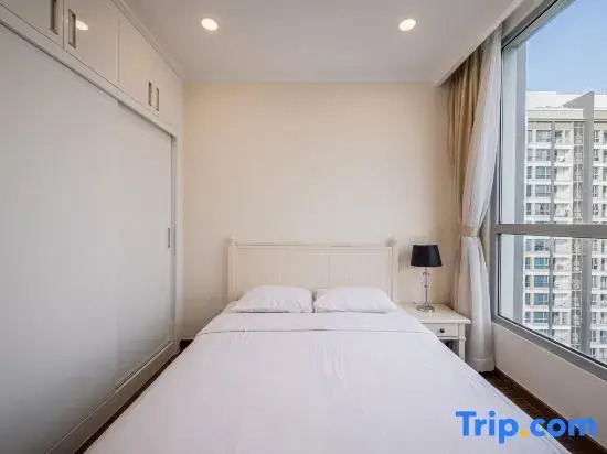 The Landmark Collection Suite