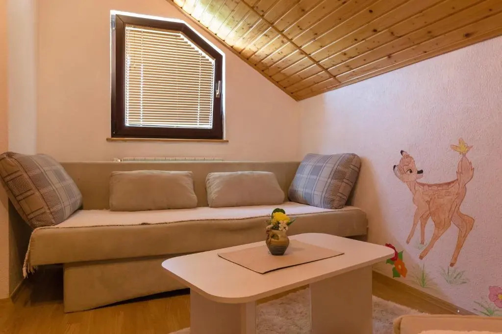 Apartment Luketić