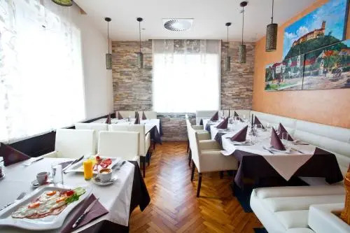 Guesthouse KUBUS
