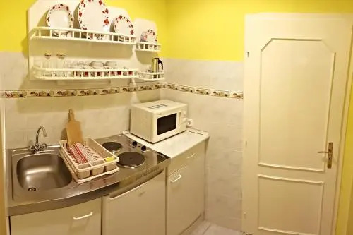 Kastélykert Apartman
