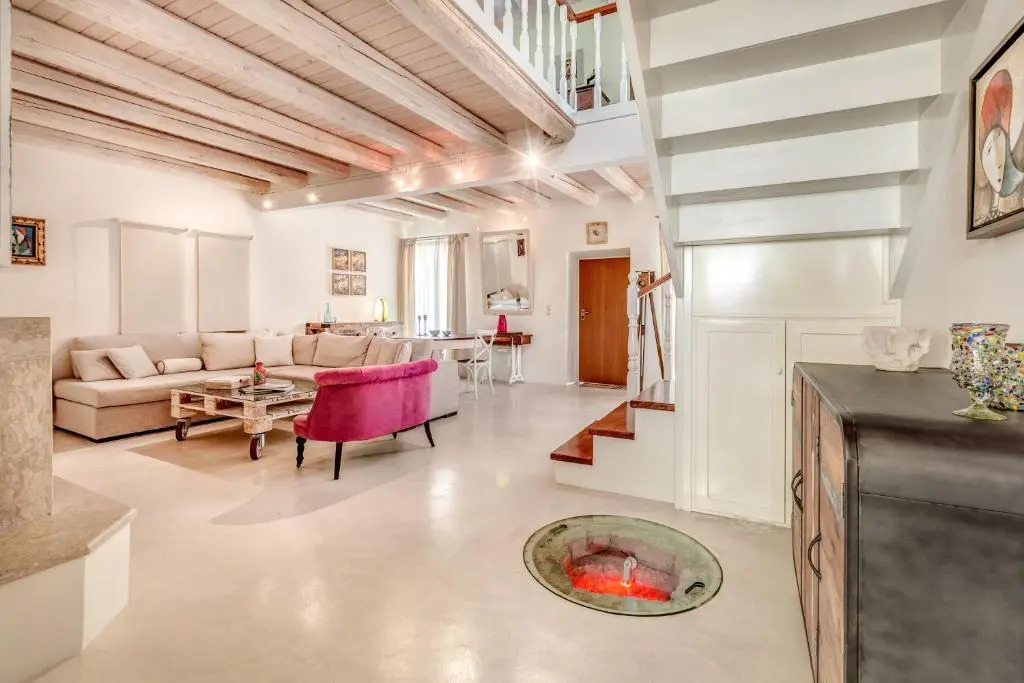 Corfu House of Art Suite - Anemomylos