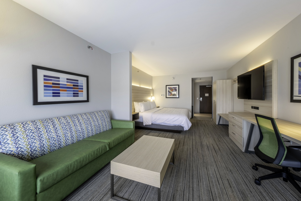 Holiday Inn Express & Suites - Staunton by IHG