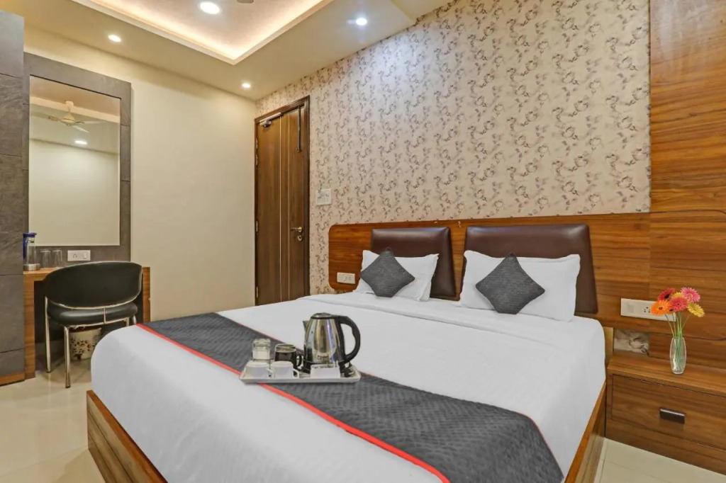 OYO Townhouse 1085 Hotel A Residency