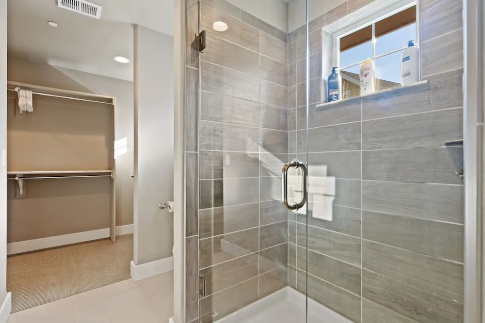 Quiet Urban Community – Designer Home W/ Hot Tub!