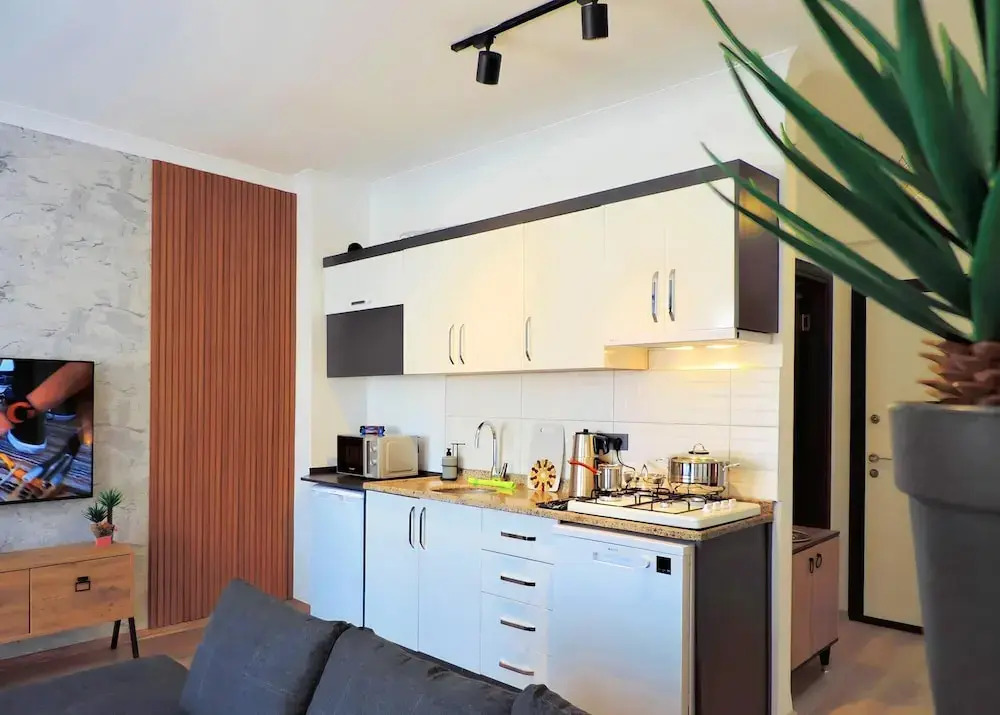 Chic Flat 10 min to Lara Beach in Antalya