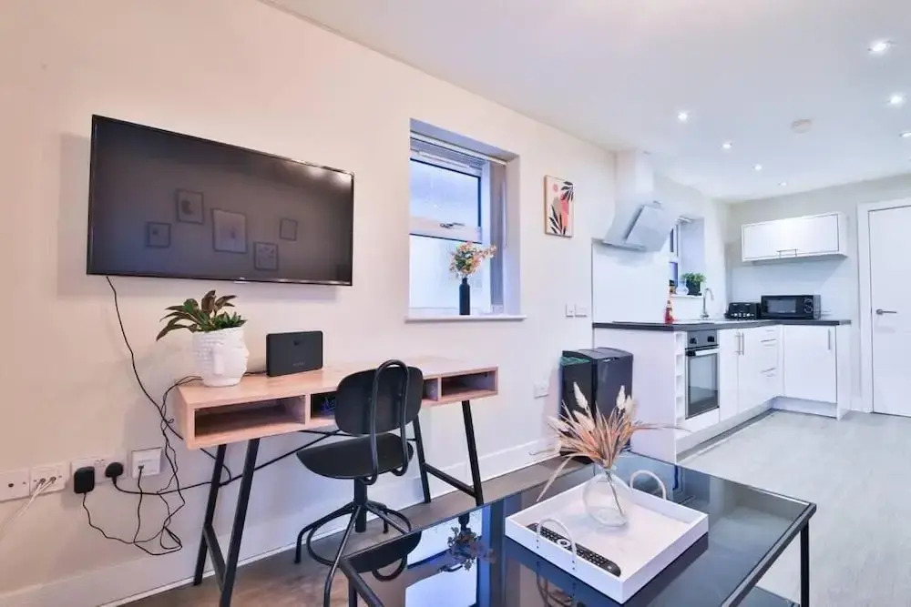Whitchurch Place 2 Bed Flat in Cardiff
