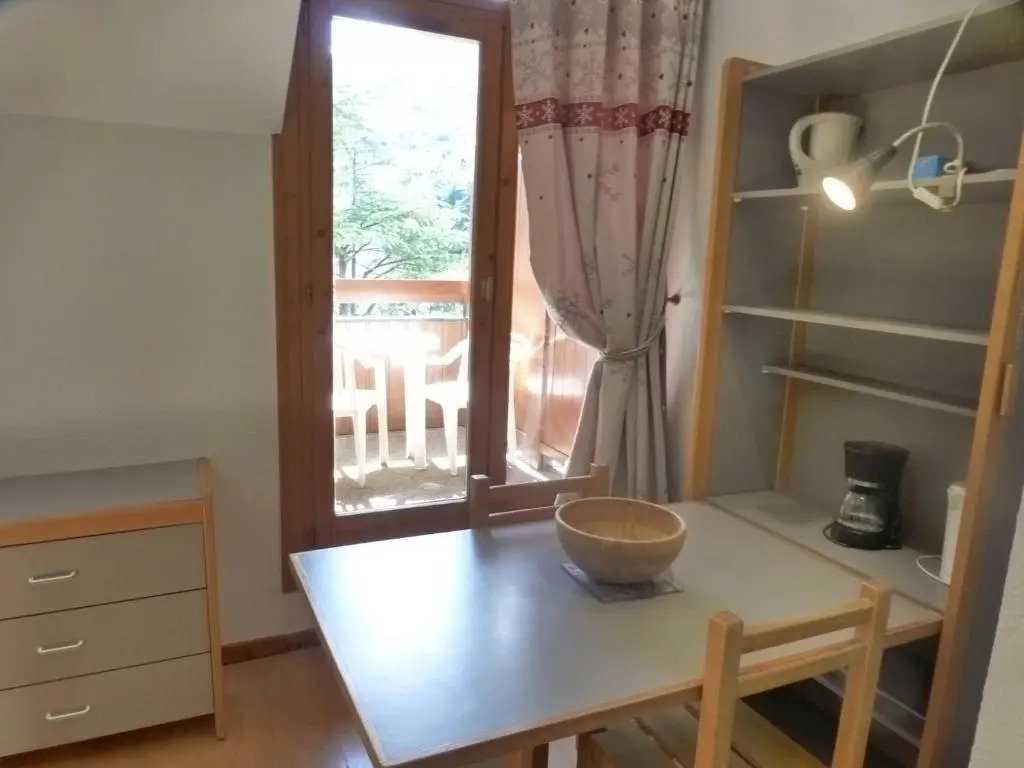 Appartement Brides-les-Bains, 1 pièce, 4 personnes - FR-1-512-51