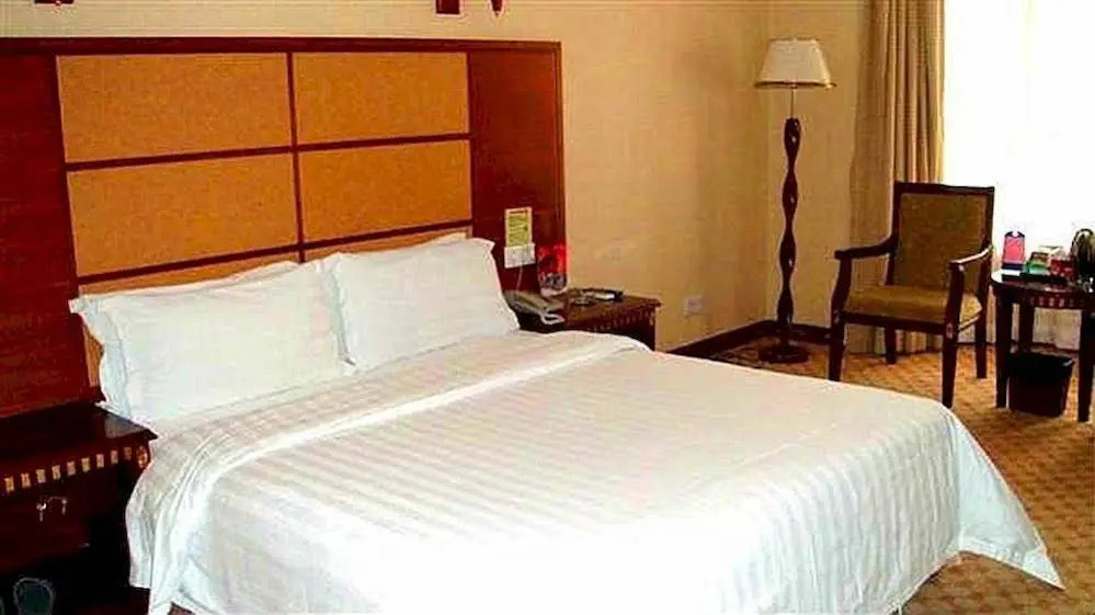 Shenzhen Golden Harbor Hotel