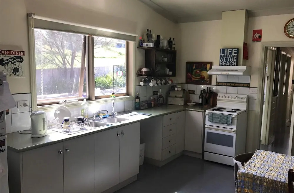 Port Campbell Guesthouse & Flash Packers