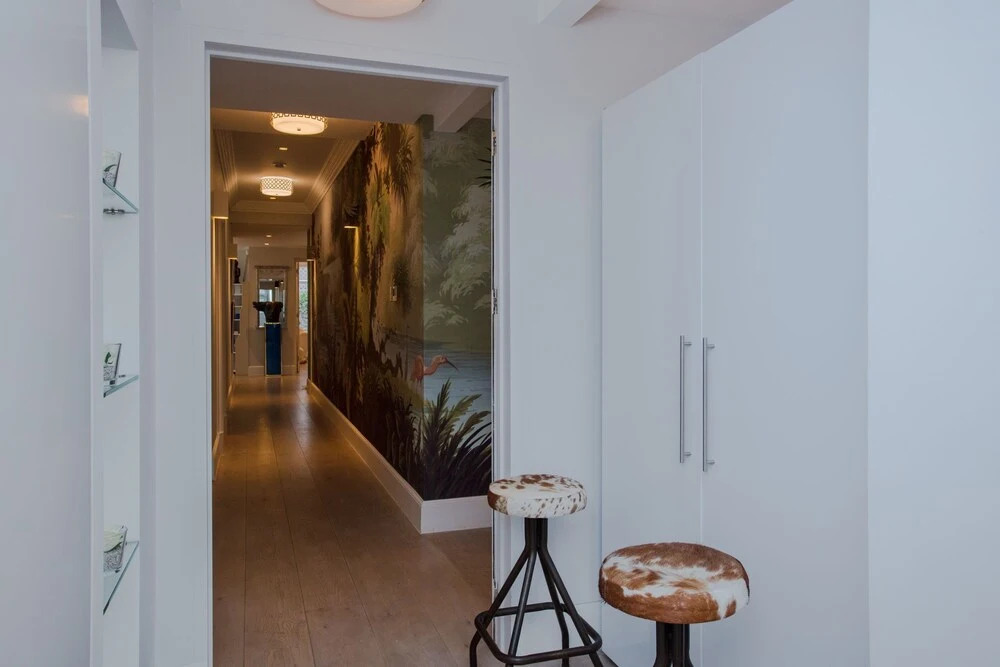 Exquisite Cadogan Square Knightsbridge Apartment