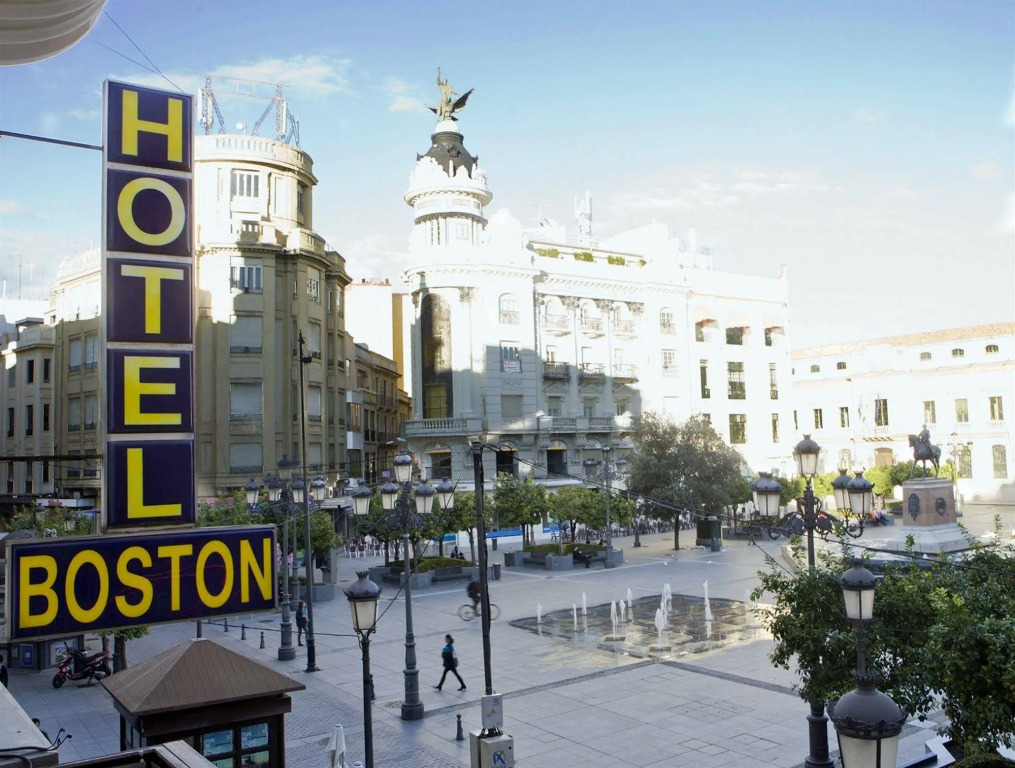 Hotel Boston