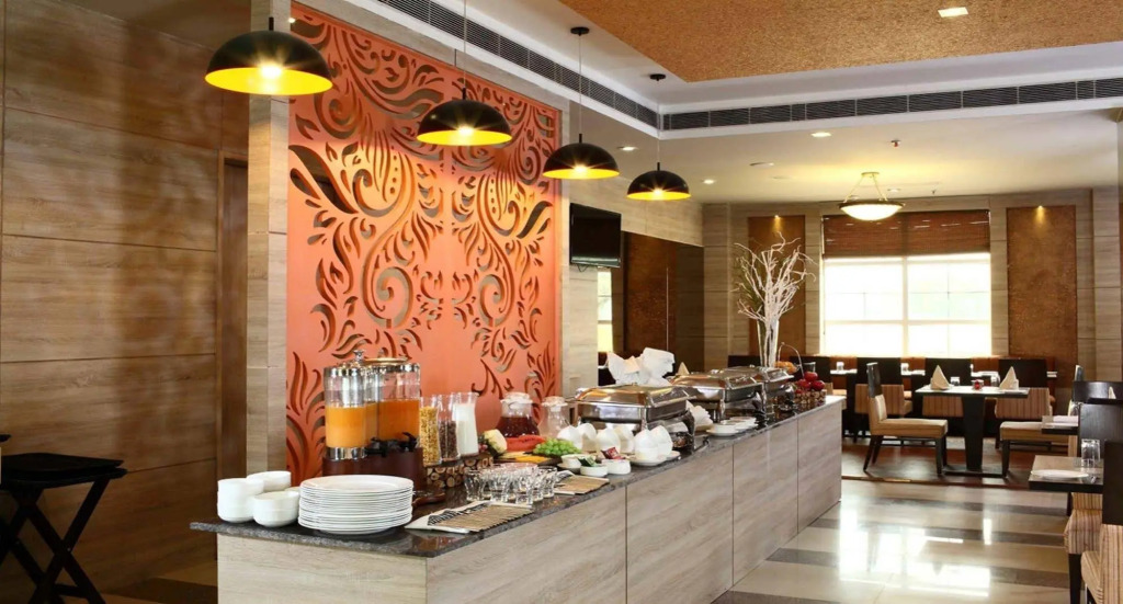 Nidhivan Sarovar Portico Vrindavan